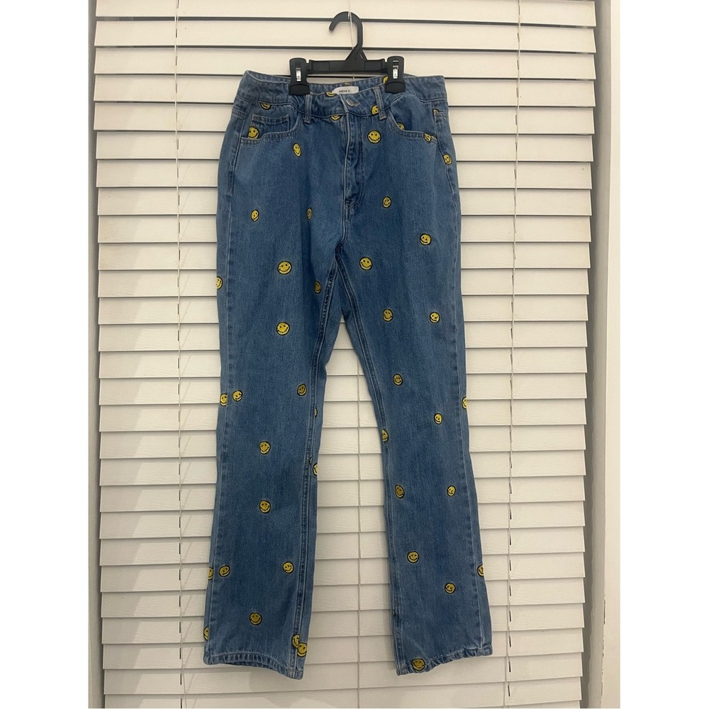 Forever 21 Womens Smiley Face Embroidered Straight Leg Jeans Blue Denim Size 29